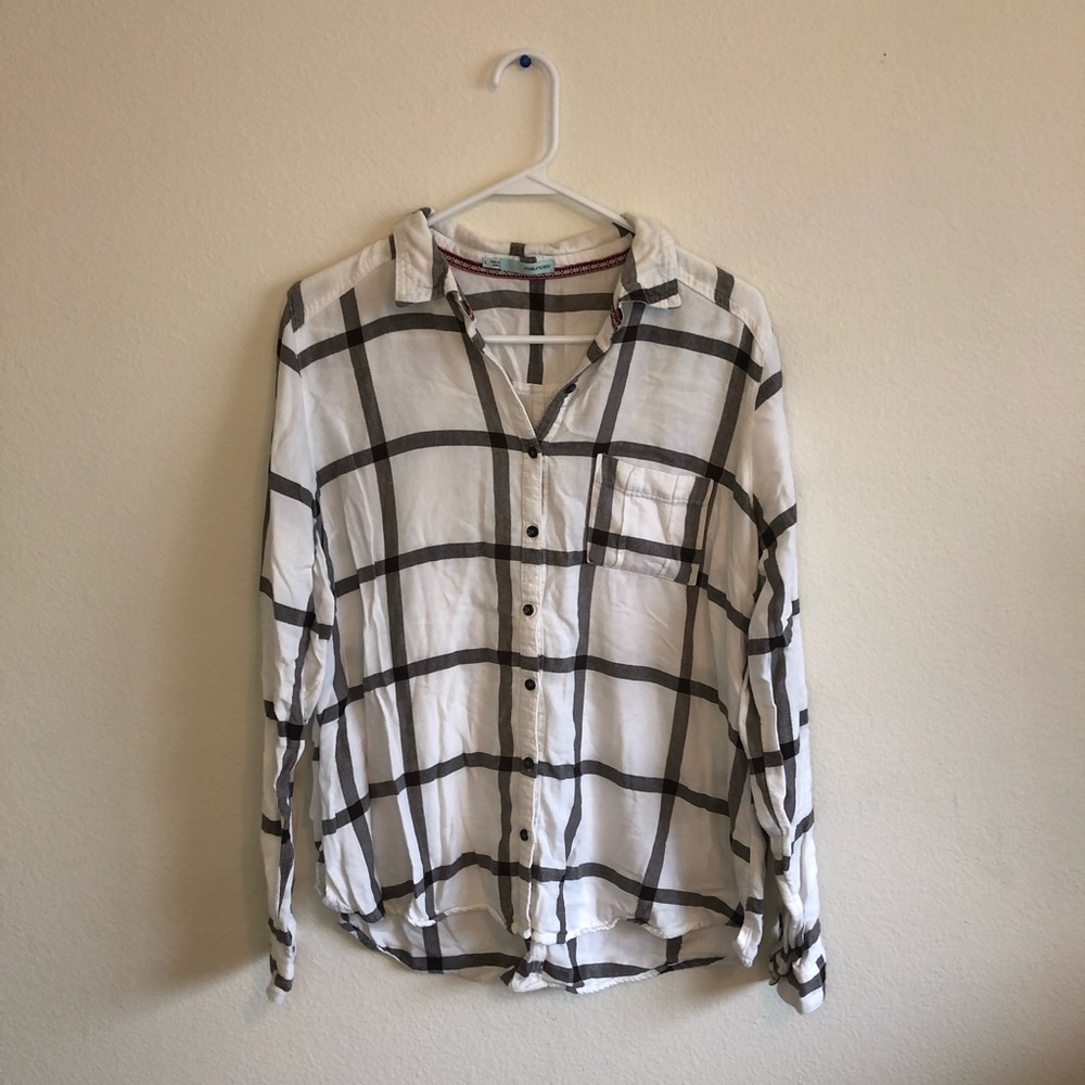Maurices White & Black Button Up